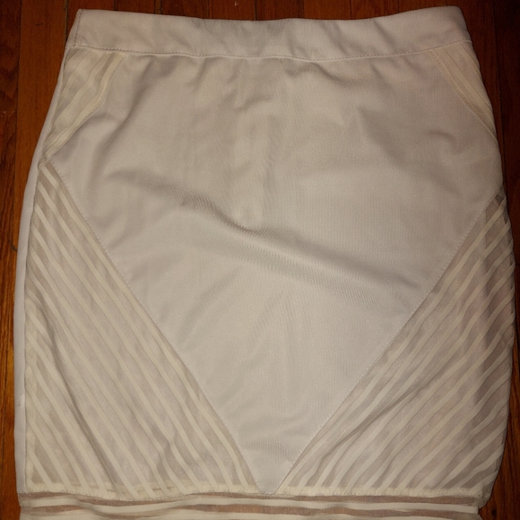 White Mini Skirt - Picture 2 of 3